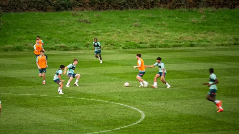 Defensive shape to counter-attack