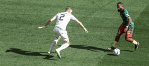 Bryan Mbeumo: position and style of play